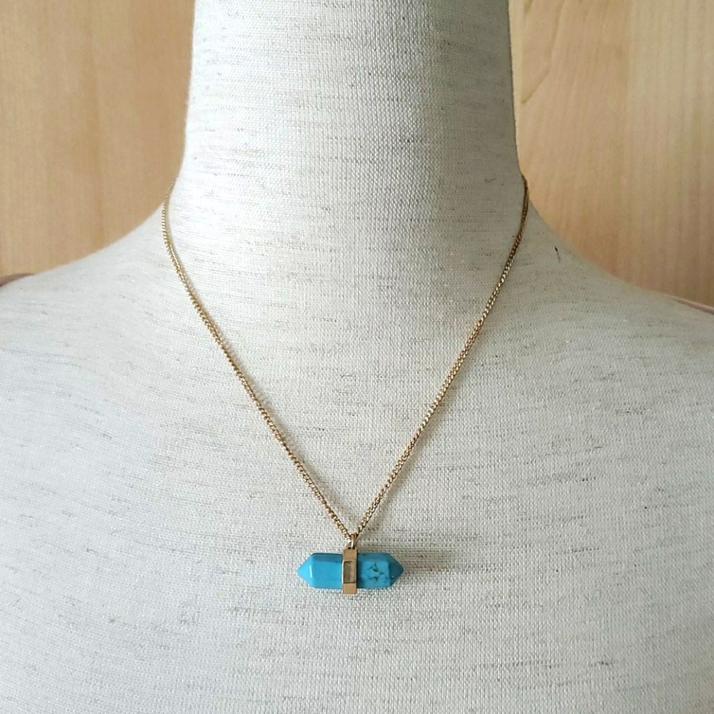 Marlyn Schiff Turquoise Pendant Necklace